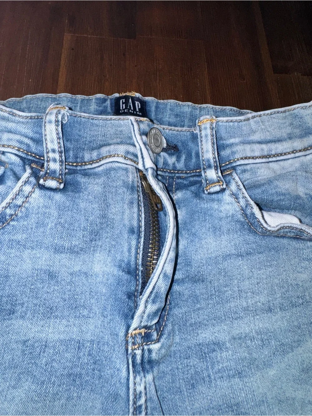 GAP Light Wash Skinny Jeans - Light Blue
